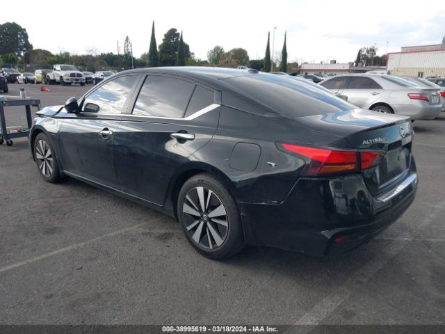 1N4BL4DV4NN415500 Nissan Altima Sv Fwd