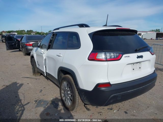 1C4PJLCBXMD208184 Jeep Cherokee Latitude 4x4
