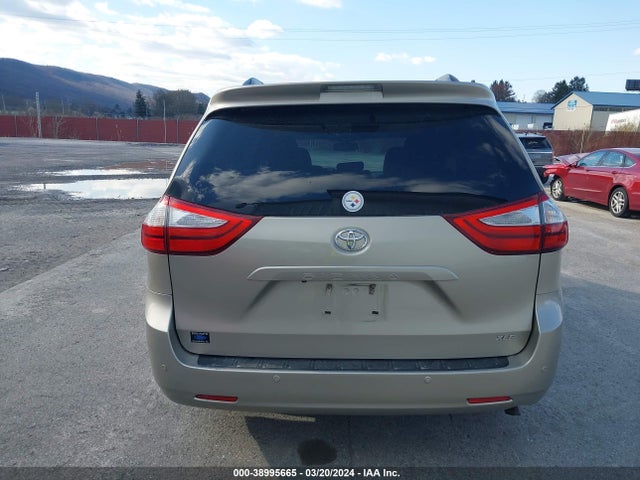 Toyota Sienna Xle 8 Passenger 2015 5TDYK3DC1FS561154 Image 16