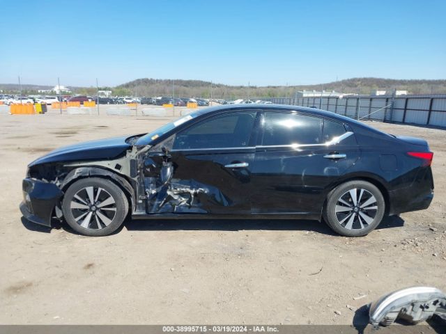 1N4BL4EV2KC234210 Nissan Altima 2.5 Sl