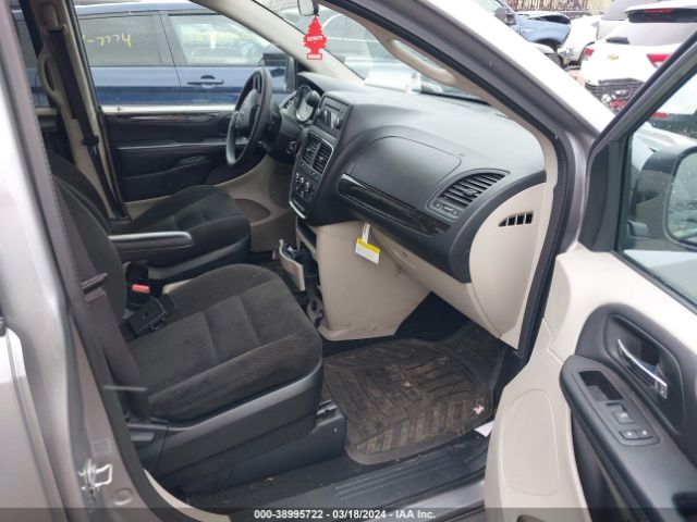 2C4RDGBG5GR325080 Dodge Grand Caravan Se