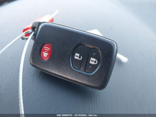 JTKJF5C76GJ023806 Scion TC