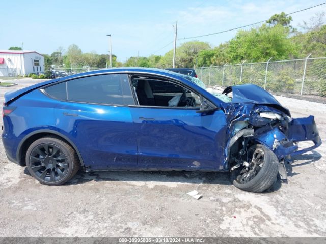 7SAYGDEE5NF394164 Tesla Model Y Long Range Dual Motor All-wheel Drive