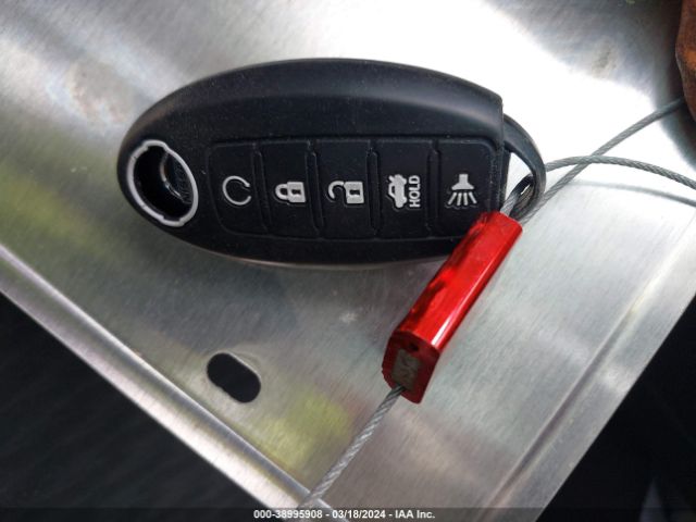 KNMAT2MTXLP525140 Nissan Rogue Sv Fwd