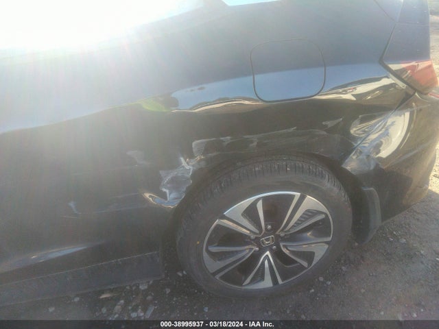 Honda Civic Ex-t 2018 2HGFC3B39JH354690 Image 18