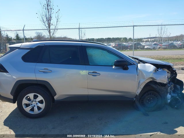 Toyota RAV4 LE 2020 2T3F1RFV1LC093322 Image 13