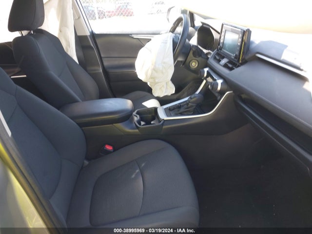 Toyota RAV4 LE 2020 2T3F1RFV1LC093322 Image 5