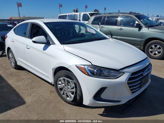 2017 5NPD74LF3HH094104 main image