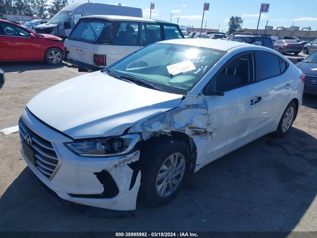 Hyundai ELANTRA SE 2017 5NPD74LF3HH094104 Image 2