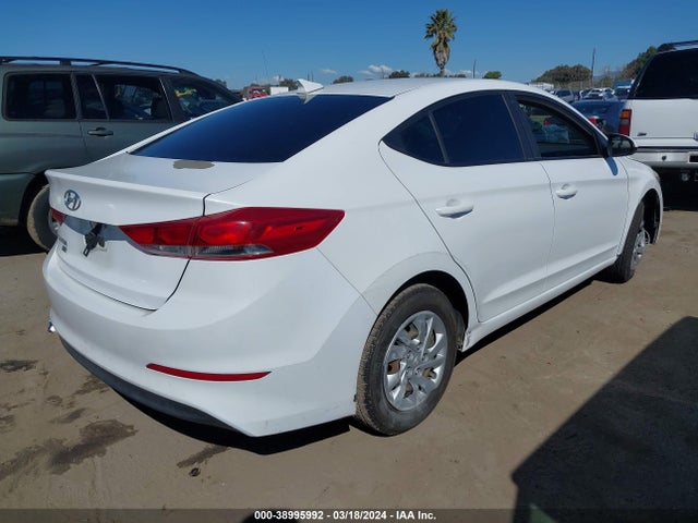 Hyundai ELANTRA SE 2017 5NPD74LF3HH094104 Image 4