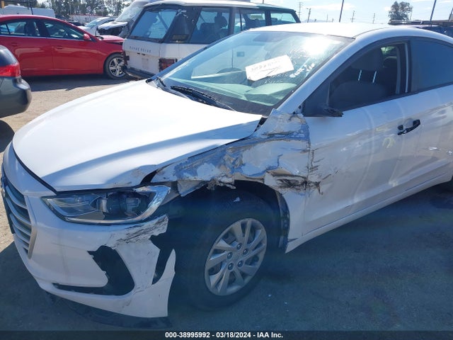 Hyundai ELANTRA SE 2017 5NPD74LF3HH094104 Image 6