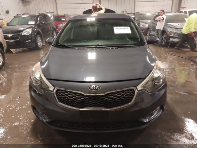 KNAFX4A8XE5194626 KIA FORTE EX
