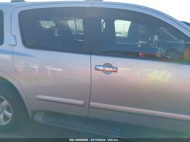 Nissan ARMADA SV 2014 5N1BA0NC1EN604834 Image 13