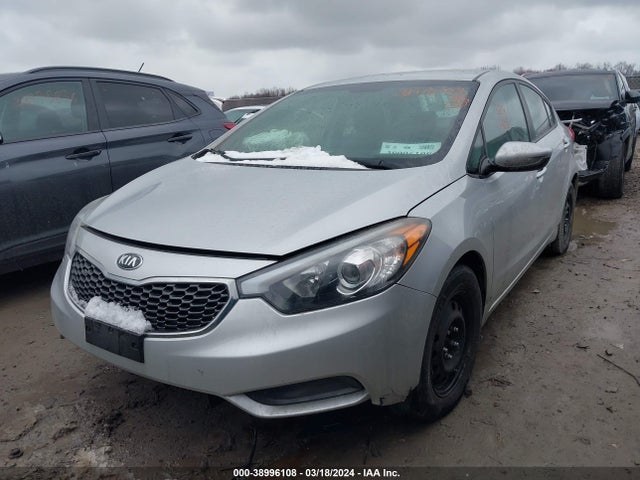 KIA FORTE LX 2015 KNAFK4A67F5422094 Image 2