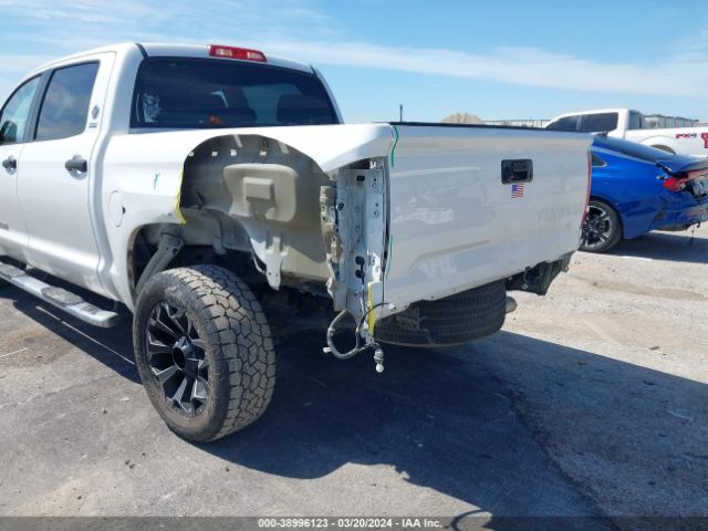 5TFEM5F15EX082524 Toyota Tundra Sr5 4.6l V8
