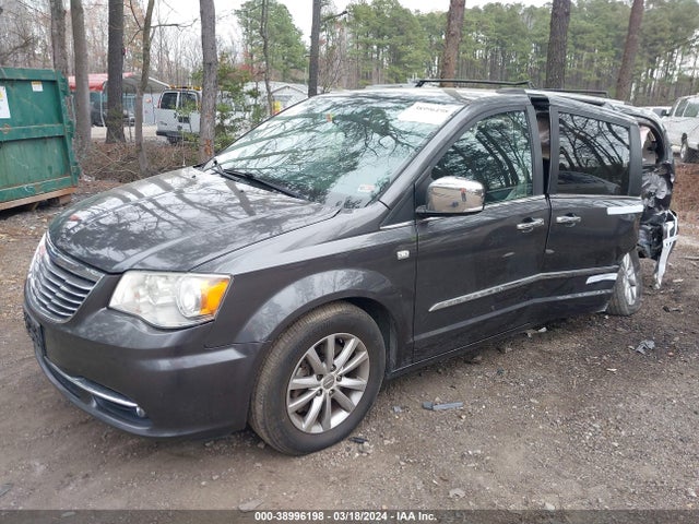 2C4RC1CG4ER413730 Chrysler Town & Country Touring-l 30th Anniversary