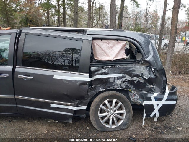 2C4RC1CG4ER413730 Chrysler Town & Country Touring-l 30th Anniversary