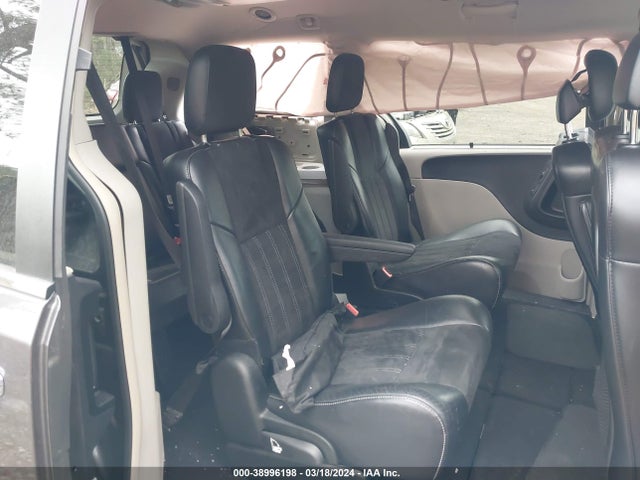 2C4RC1CG4ER413730 Chrysler Town & Country Touring-l 30th Anniversary