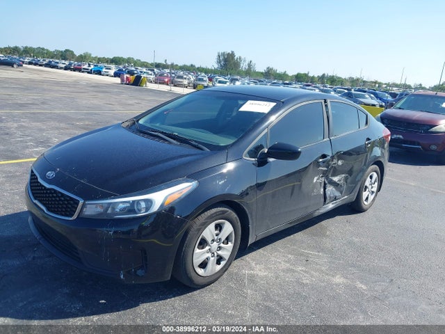 KIA FORTE LX 2018 3KPFK4A76JE212871 Image 6