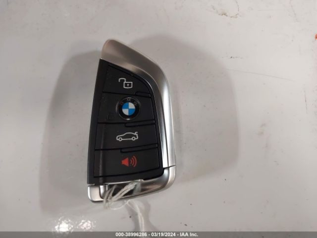 2022 BMW M4 WBS33BA09NCK87996 Photo 10