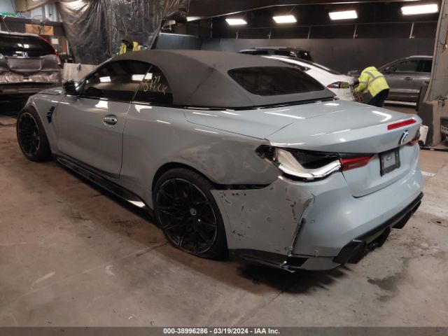 2022 BMW M4 WBS33BA09NCK87996 Photo 2