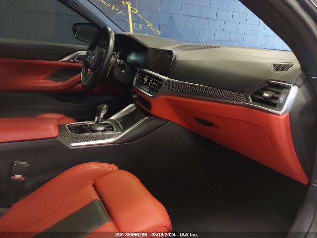 2022 BMW M4 WBS33BA09NCK87996 Photo 4