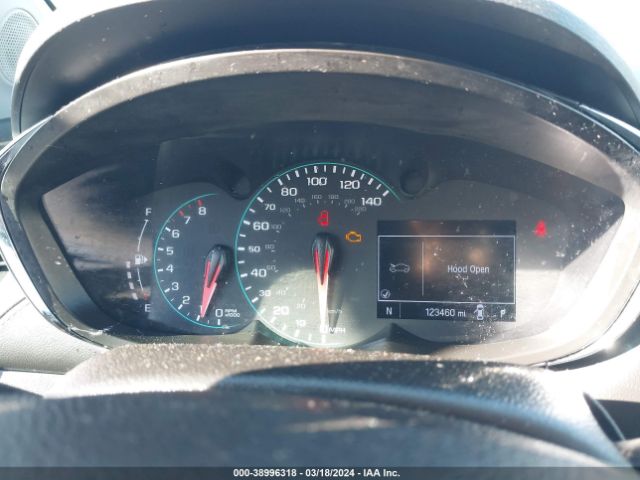 3GNCJKSB2KL185248 Chevrolet TRAX LS