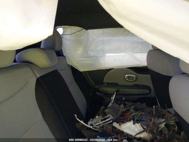 KIA Soul 2018 KNDJN2A25J7903335 Image 8