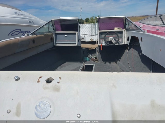 Продажа на аукционе авто 1989 Celebrity 2d Zen, vin: CYG26938J889, номер лота: 38996336
