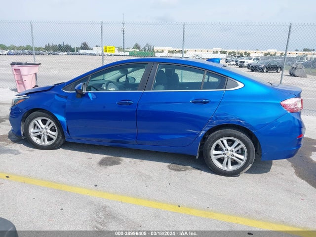 Chevrolet Cruze Lt Auto 2018 1G1BE5SM8J7182913 Image 14