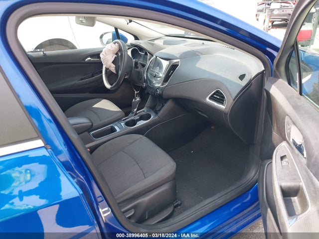 Chevrolet Cruze Lt Auto 2018 1G1BE5SM8J7182913 Image 5