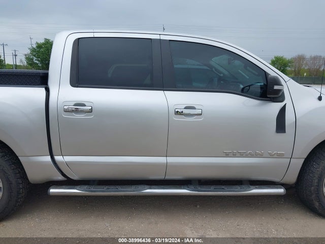 Nissan TITAN SV 2018 1N6AA1E69JN509560 Image 14