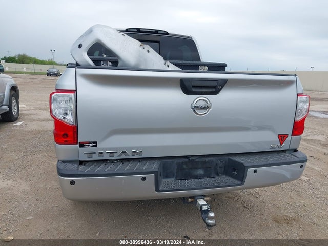 Nissan TITAN SV 2018 1N6AA1E69JN509560 Image 17