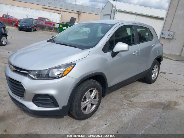 Chevrolet TRAX LS 2017 KL7CJNSBXHB090504 Image 2