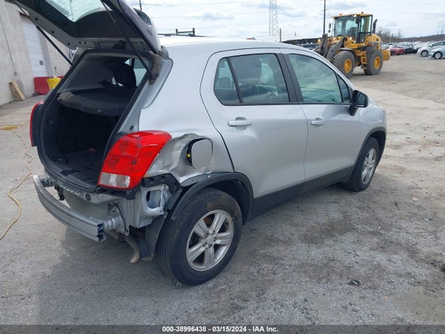 Chevrolet TRAX LS 2017 KL7CJNSBXHB090504 Image 4
