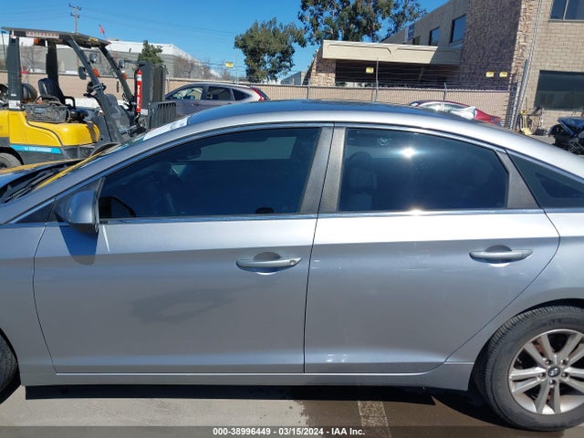 Hyundai SONATA SE 2016 5NPE24AF1GH362491 Image 14