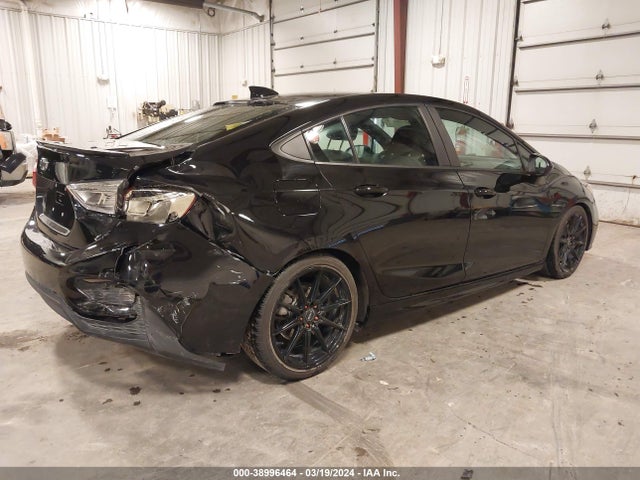 Chevrolet Cruze Lt Auto 2018 1G1BE5SM3J7212156 Image 4