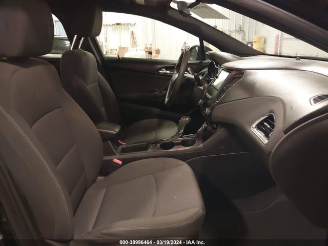 Chevrolet Cruze Lt Auto 2018 1G1BE5SM3J7212156 Image 5