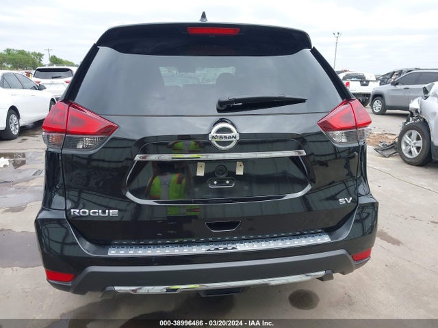 Nissan ROGUE SV 2018 5N1AT2MT5JC714536 Image 17