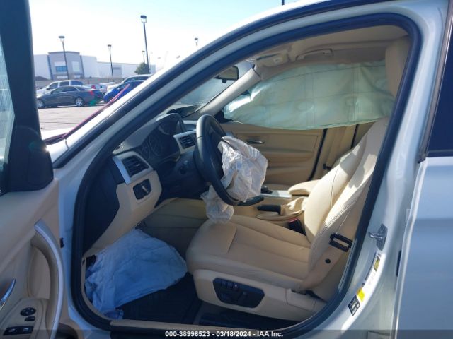 WBA3C3C59FK202486 BMW 320i Xdrive
