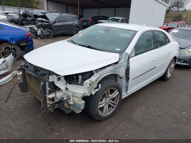 Chevrolet MALIBU 1LT 2015 1G11C5SLXFF323826 Image 2