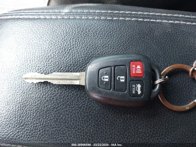 Toyota Corolla S Plus 2015 5YFBURHE5FP216555 Image 11