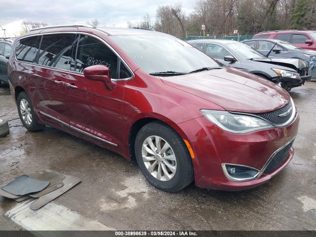 Chrysler Pacifica Touring L 2018 2C4RC1BG8JR149570 Image 1