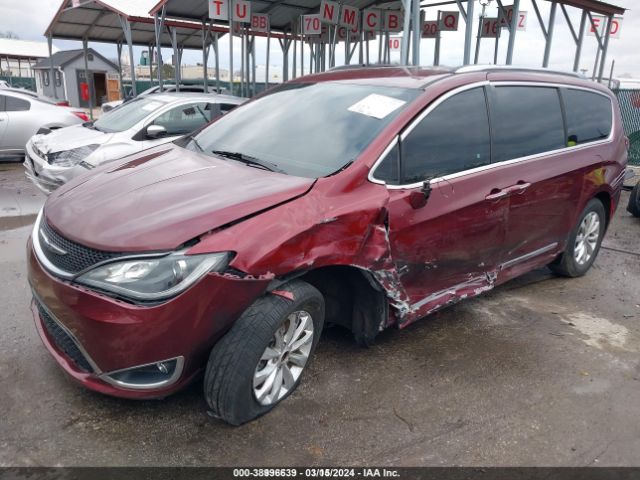 2C4RC1BG8JR149570 Chrysler Pacifica Touring L