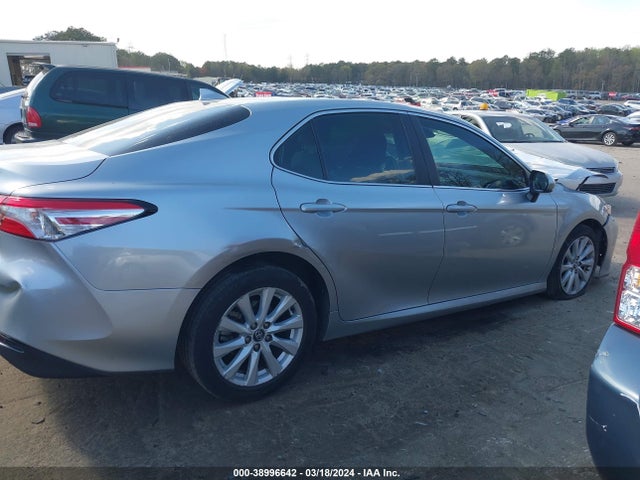 Toyota CAMRY LE 2020 4T1C11AK4LU906354 Image 13