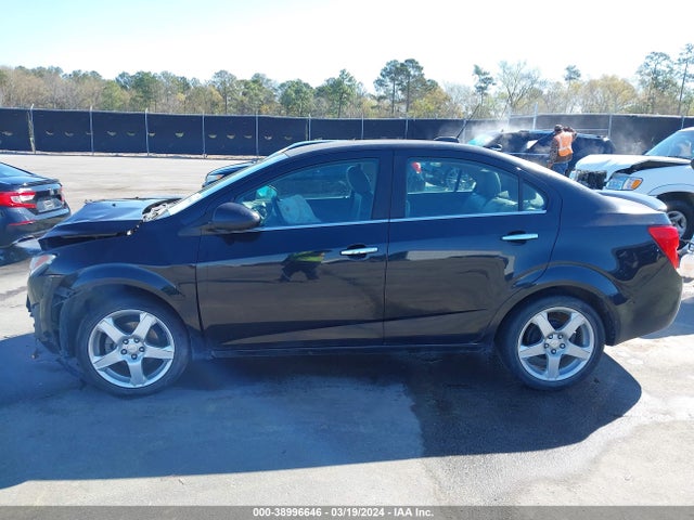 Chevrolet Sonic Ltz Auto 2015 1G1JE5SB4F4101439 Image 14