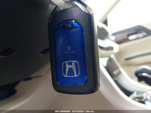 JHMCR6F77HC009880 Honda Accord Hybrid Touring