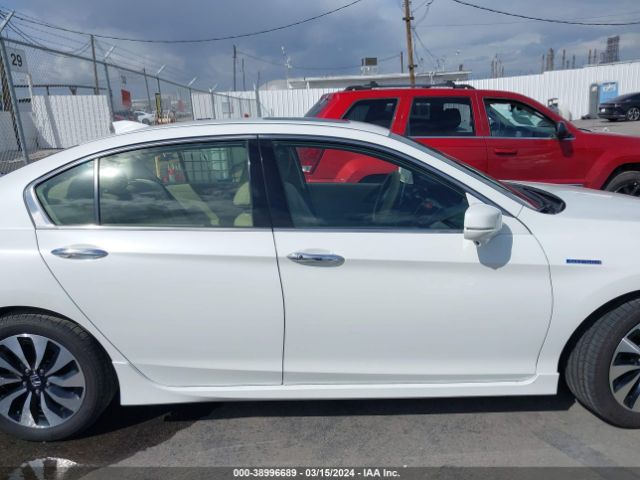 JHMCR6F77HC009880 Honda Accord Hybrid Touring