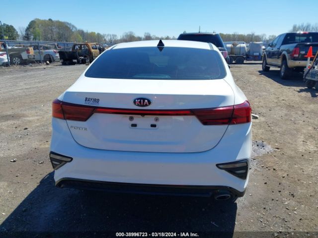 3KPF24AD8KE059448 KIA Forte Lxs