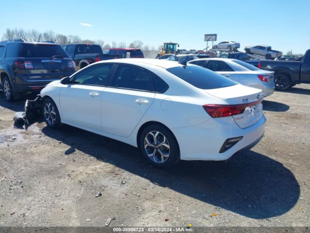 3KPF24AD8KE059448 KIA Forte Lxs